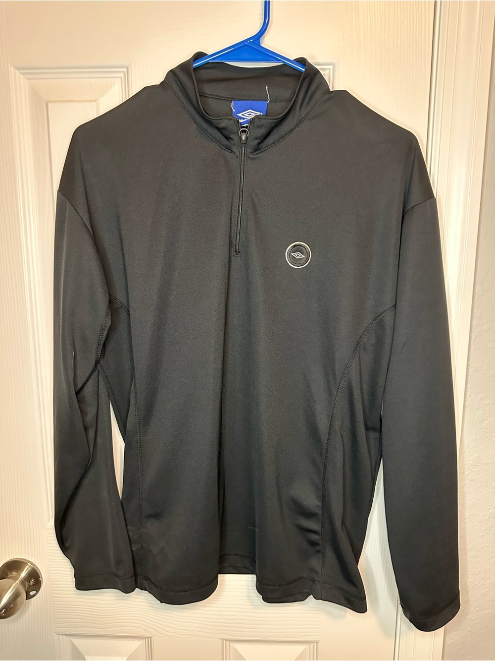 Umbro Black 1/4 Zip Athletic Top